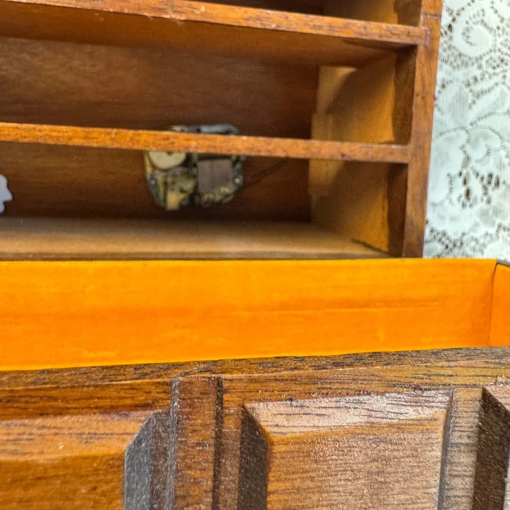 Vintage Wood Jewelry Music Box Miniature Dresser 4 Drawer Orange Lining Brown